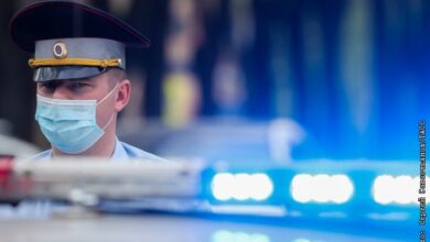 Photo of В Екатеринбурге мужчина открыл стрельбу с балкона, ранены девочка и сотрудник Росгвардии